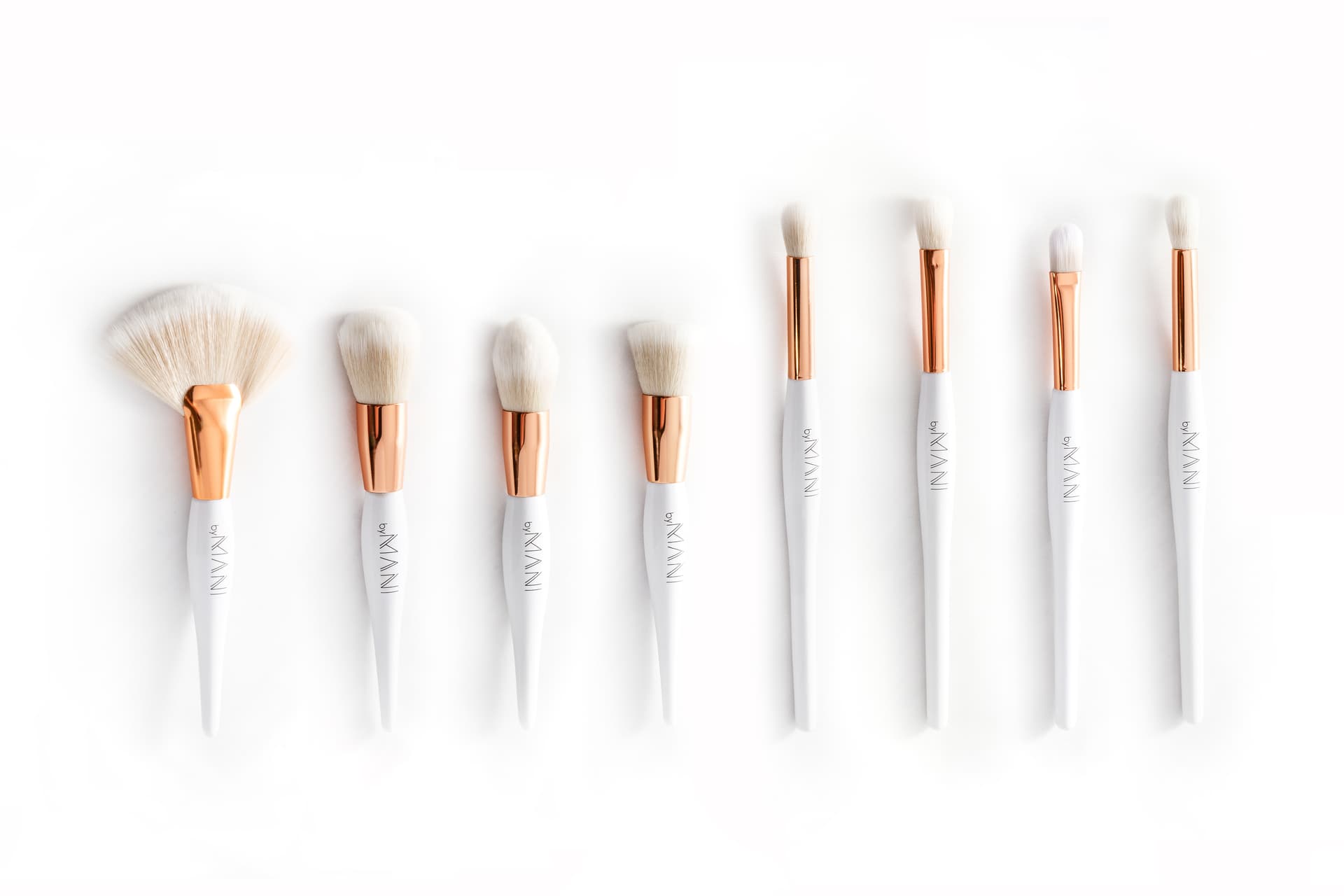 Make-up Brush set 8-delig professioneel wit byMANI 1