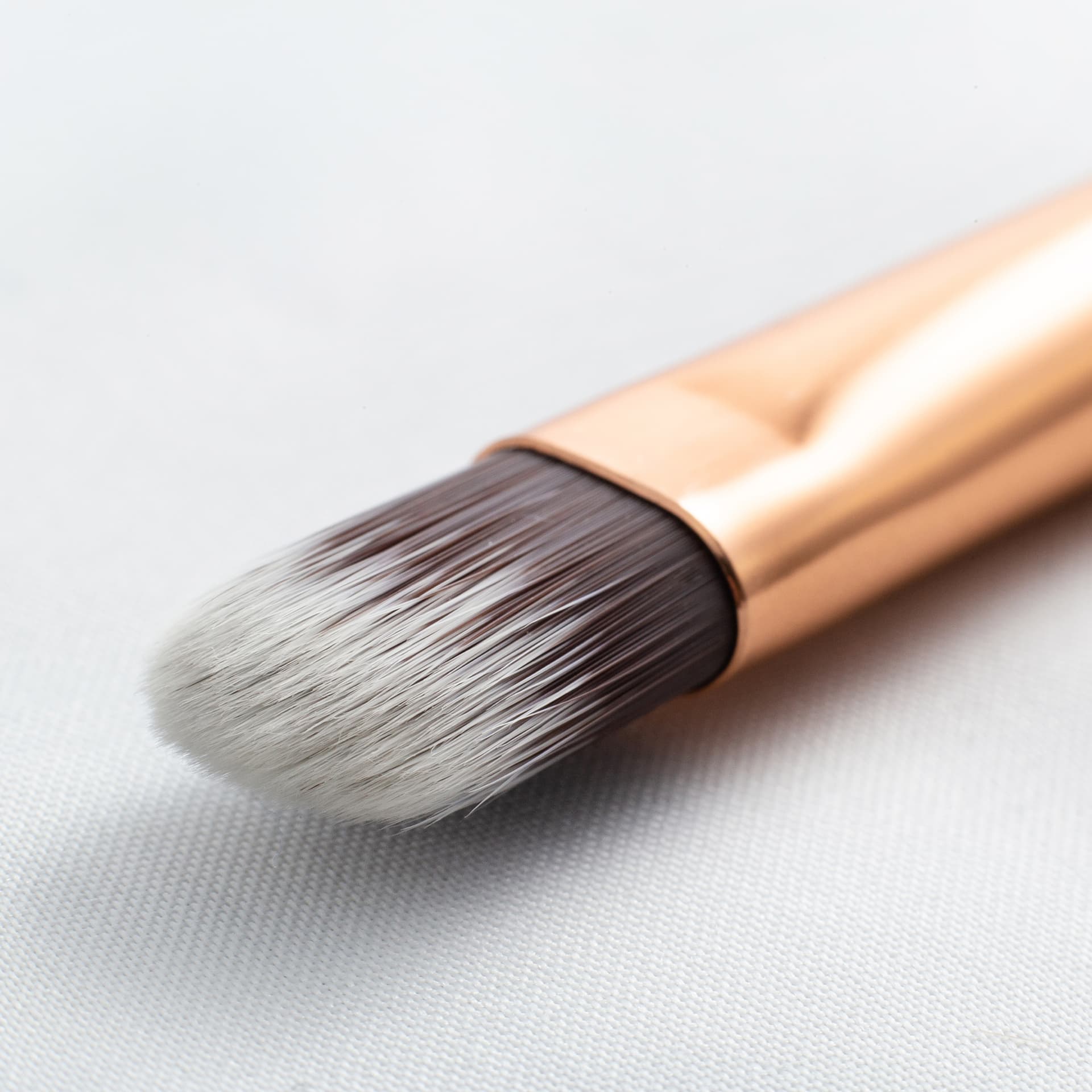 Flat eye brush / make-up kwast wit 1