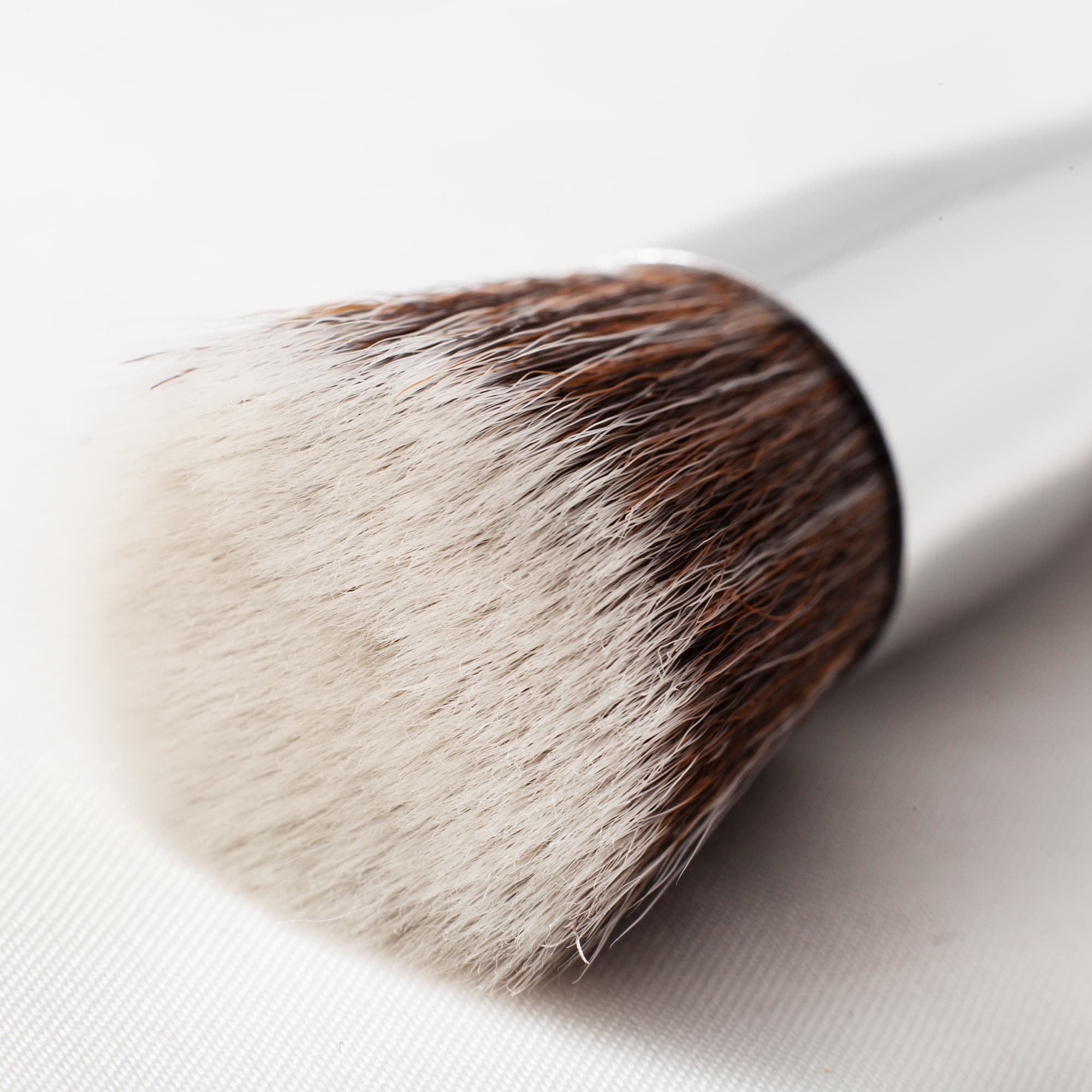 Flat Buffer brush / make-up kwast zwart