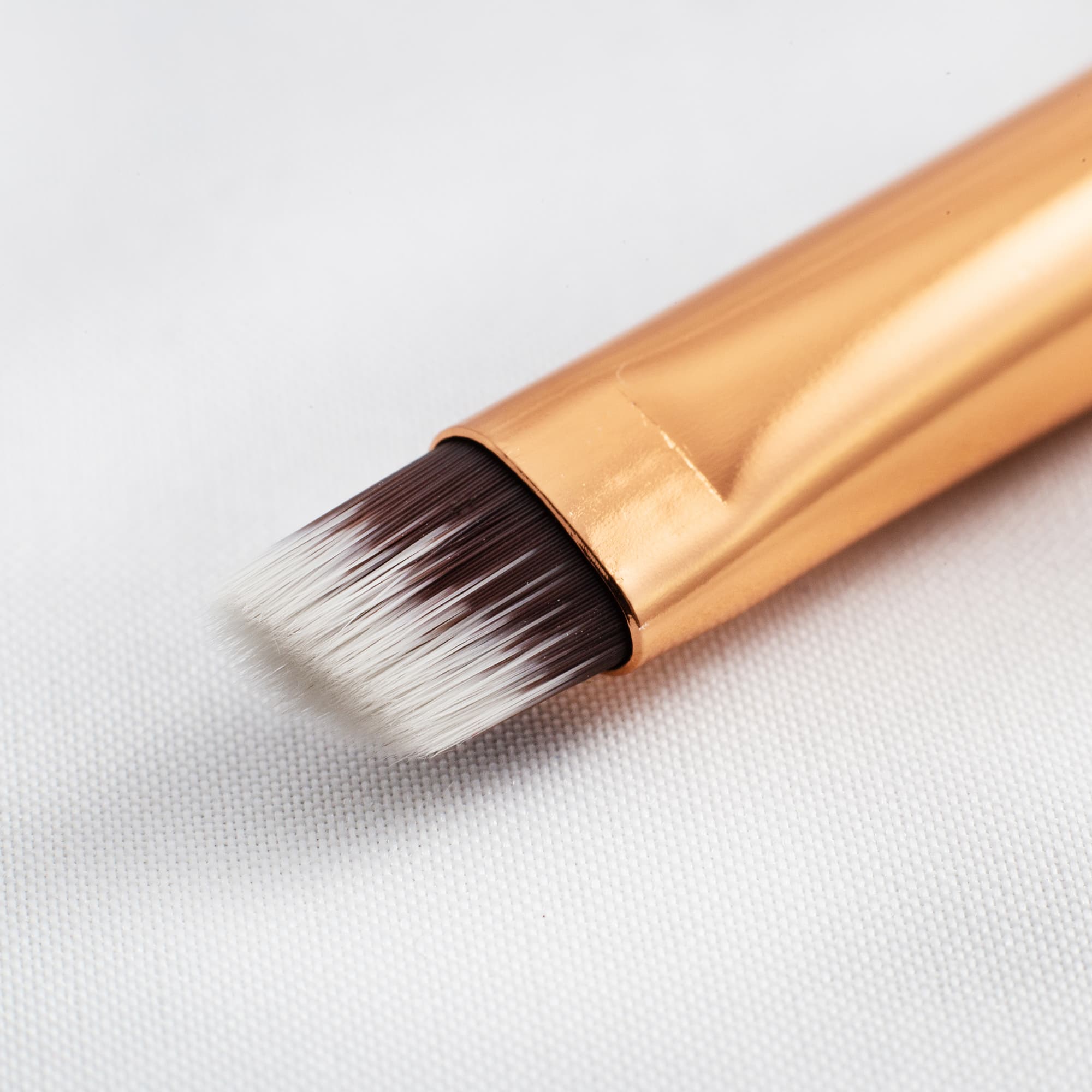 Eyeliner brush / make-up kwast wit