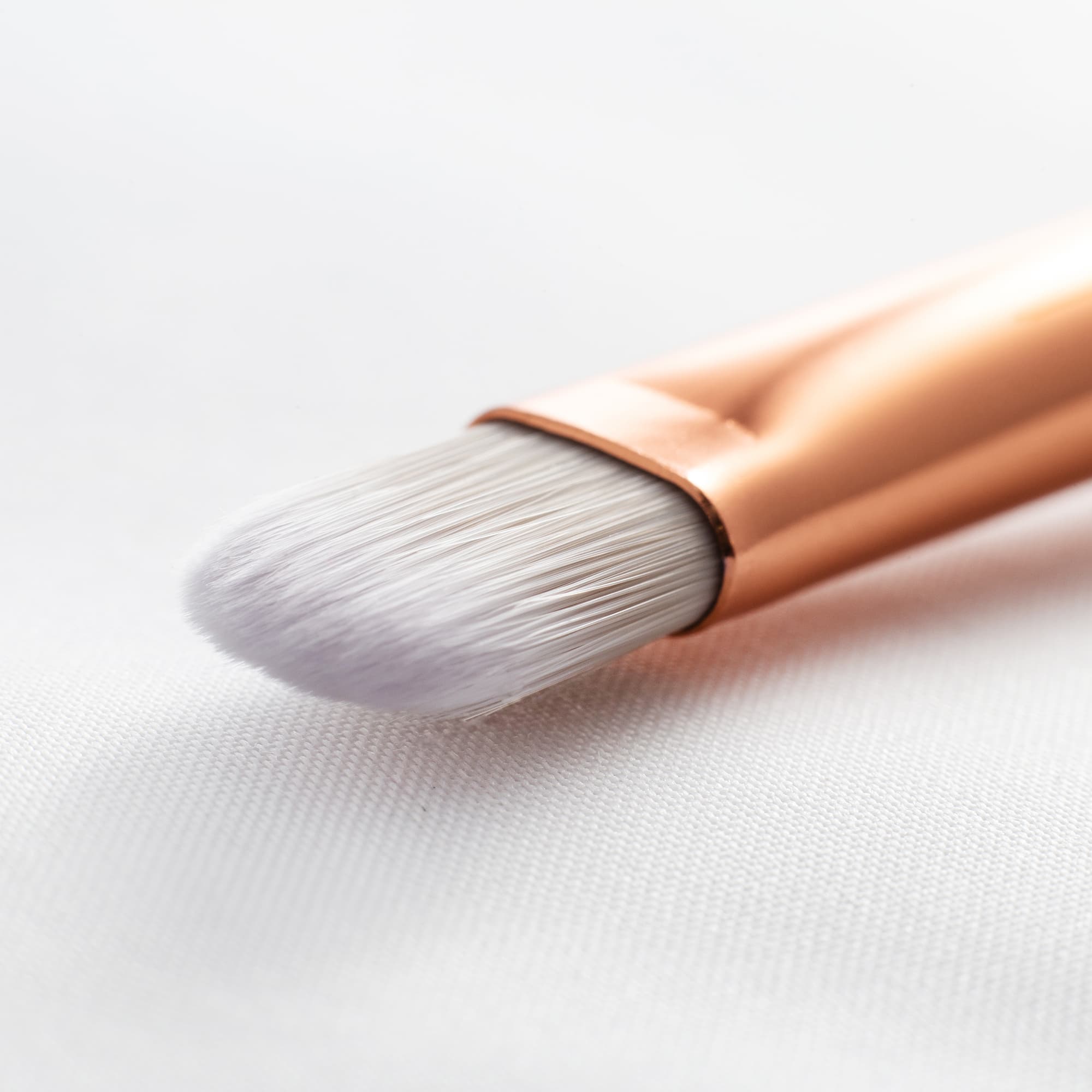 Concealer brush / make-up kwast wit