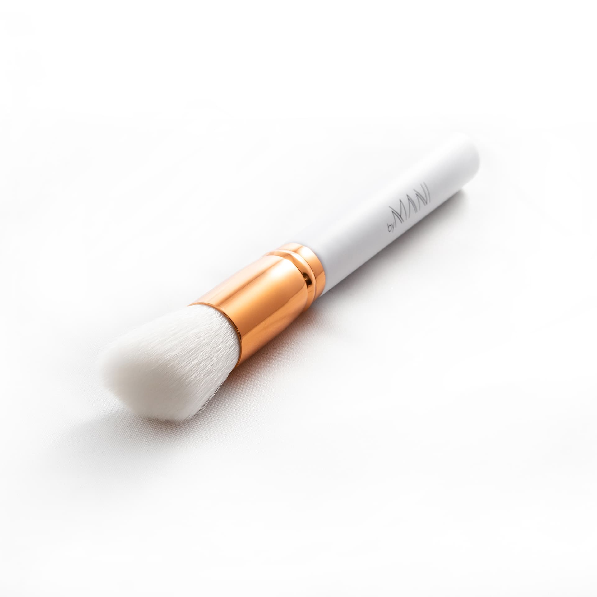 Blush brush / make-up kwast wit 3