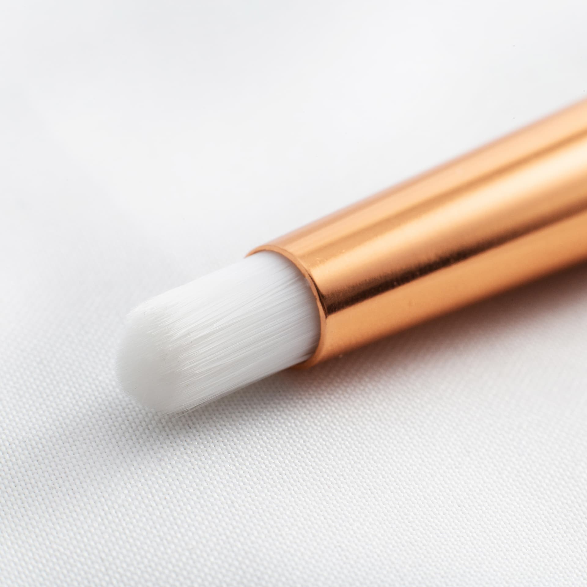 Precision brush / make-up kwast wit 1