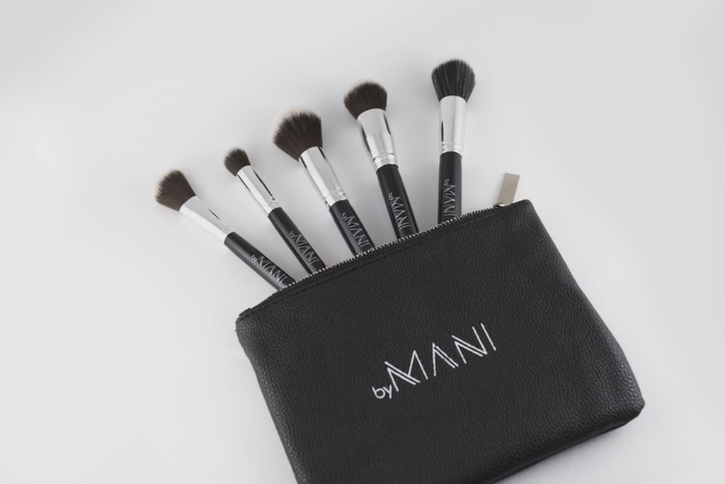 5-delige Professionele Make-up Kwastenset voor het Gezicht – Inclusief Zwarte Clutch